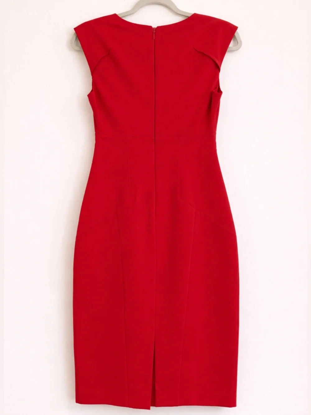Bebe Red Fitted V-neck Sheath Dress – Size 4